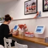 Настенный кронштейн док-станция iPad Bouncepad Wallmount White Настенный кронштейн док-станция iPad Bouncepad Wallmount White