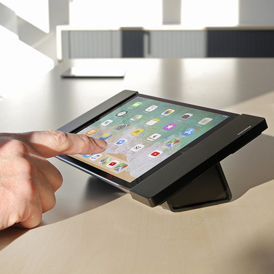 Настольная подставка или настенная док-станция iPad SmartThings sWedge mini sW30 sW09-30